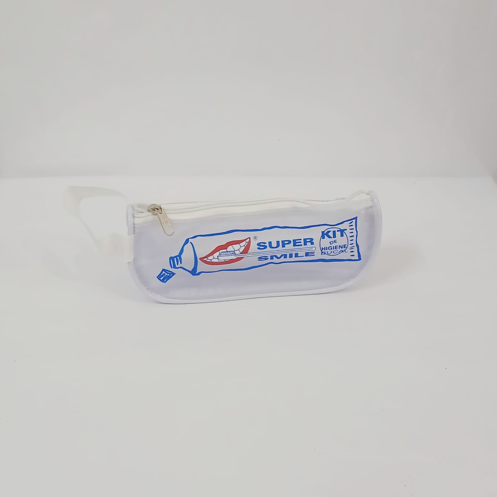 Necessaire Super Smile Modelo Canoa Branco